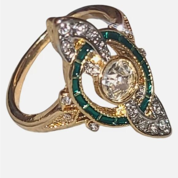 Vintage Cubic Zirconia decorative ring sz 9 - Picture 4 of 9